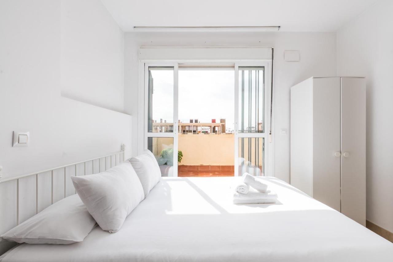 Holi-Rent Apartamento Resitur 塞维利亚 外观 照片