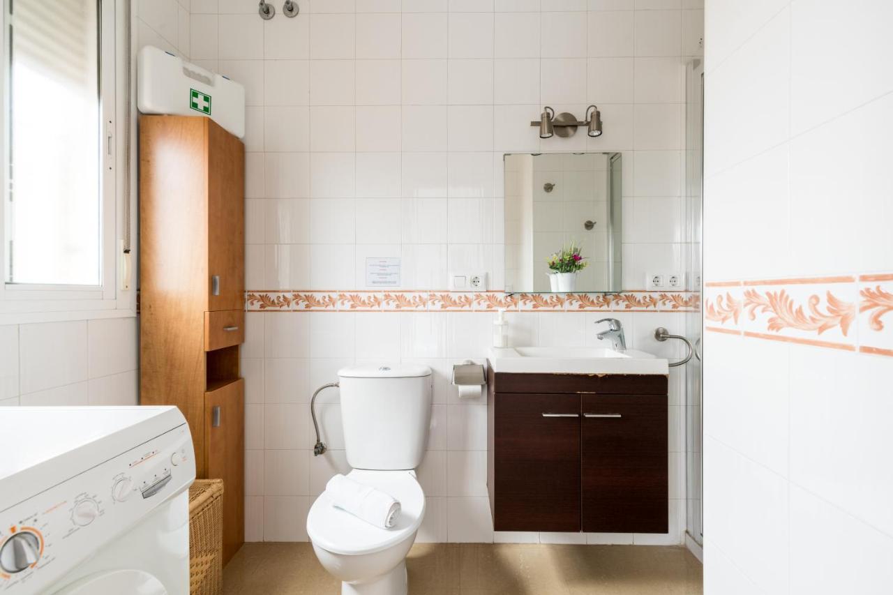 Holi-Rent Apartamento Resitur 塞维利亚 外观 照片