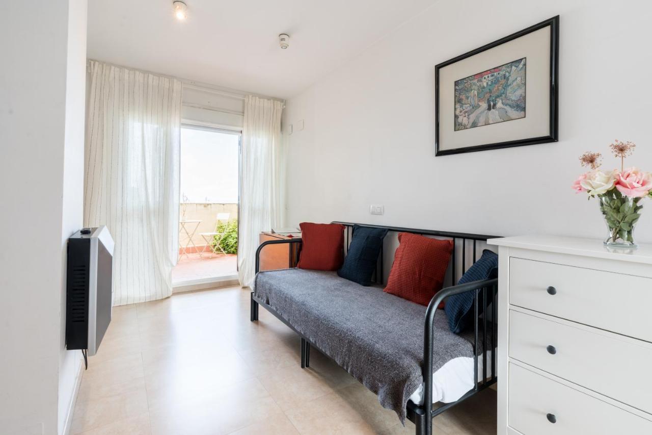 Holi-Rent Apartamento Resitur 塞维利亚 外观 照片